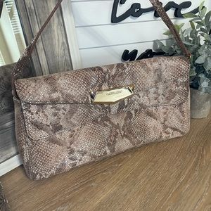 Vince Camuto handbag / purse